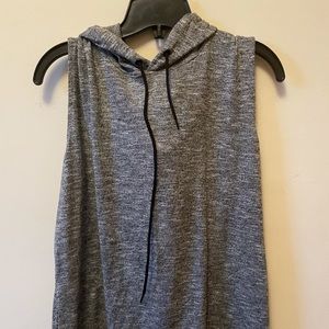 Muscle shirt sweater